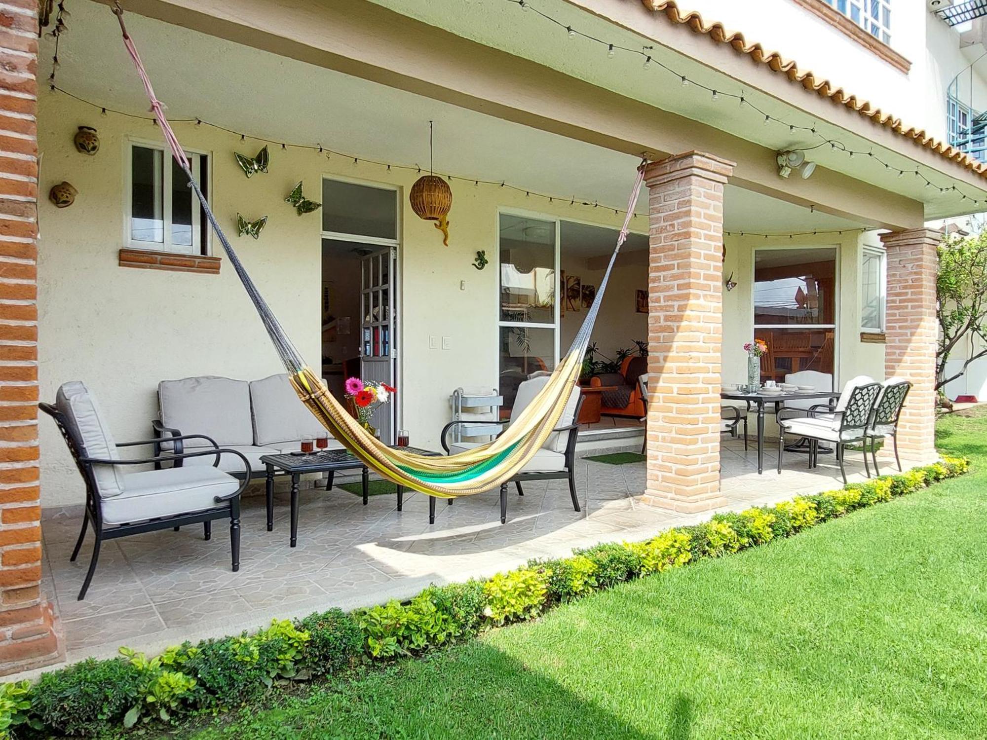 Casa Los Peregrina Cuernavaca Exterior photo